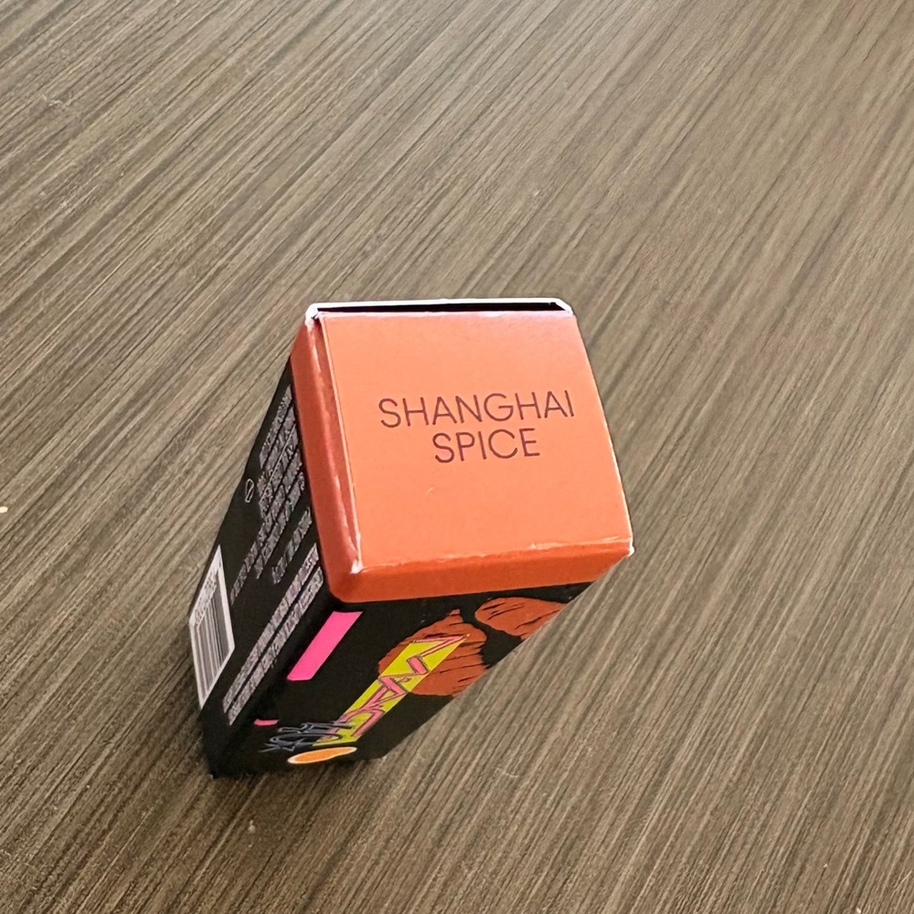 MACximal Silky Matte Lipstick – Shanghai Spice (40th Anniversary) - Picture 10 of 11
